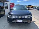 Used 2020 Volkswagen Tiguan SEL image 3