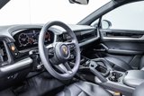 Used 2025 Porsche Cayenne image 5