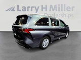 New 2025 Toyota Sienna Limited image 5