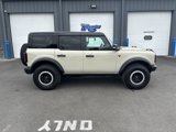 New 2025 Ford Bronco Badlands image 2