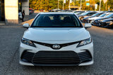 Used 2022 Toyota Camry LE w/ Convenience Package image 2
