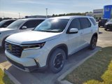 New 2025 Honda Pilot EX-L image 3