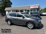 Used 2020 Nissan Rogue SV image 2