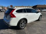 Used 2018 Volvo V60 T5 Cross Country w/ Convenience Package image 3