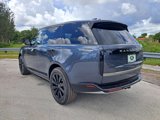 New 2025 Land Rover Range Rover SE image 2
