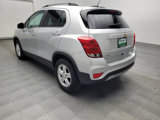 Used 2019 Chevrolet Trax LT w/ LT Convenience Package image 5