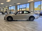 Used 2021 Toyota Camry SE image 4