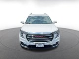Used 2024 GMC Terrain SLT image 4
