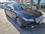 Used 2018 Lincoln Continental Select image 4
