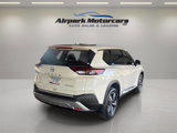 Used 2023 Nissan Rogue Platinum image 5