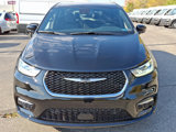 New 2025 Chrysler Pacifica Select image 2
