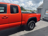 Used 2016 Toyota Tacoma TRD Off-Road image 6
