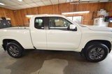 Used 2025 Nissan Frontier SV image 3