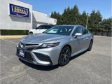 Used 2022 Toyota Camry SE image 2