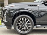 New 2025 INFINITI QX80 Autograph image 3