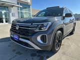 New 2025 Volkswagen Atlas Peak Edition SE image 3