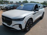 Used 2024 Lincoln Nautilus Reserve w/ Equipment Group 202A image 3
