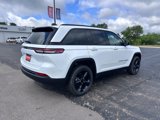 New 2025 Jeep Grand Cherokee Altitude image 3