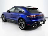 Certified 2024 Porsche Macan image 3