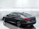 Used 2019 Honda Accord Touring image 3