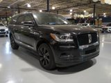 Used 2023 Lincoln Navigator L Reserve image 4