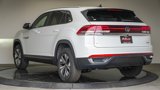 New 2025 Volkswagen Atlas Cross Sport SE image 2