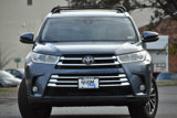 Used 2019 Toyota Highlander XLE image 3