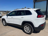 Used 2018 Jeep Cherokee Latitude image 5