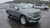 Used 2023 Chevrolet Suburban Premier image 3