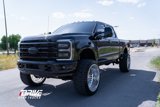 Used 2025 Ford F350 Platinum w/ FX4 Off-Road Package image 5