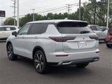 New 2025 Mitsubishi Outlander SE image 5