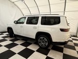 Used 2023 Jeep Wagoneer Series II image 2