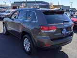 Used 2021 Jeep Grand Cherokee Laredo image 4