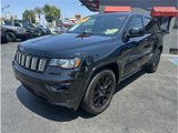 Used 2019 Jeep Grand Cherokee Altitude image 3