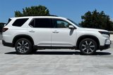 New 2025 Honda Pilot Touring image 3