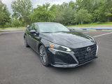 Used 2023 Nissan Altima 2.5 SV image 2