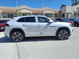New 2025 Volkswagen Atlas Cross Sport SEL Premium R-Line image 4