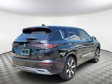 New 2025 Mitsubishi Outlander SE image 4