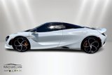 Used 2024 McLaren 750S Spider image 5