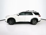 Used 2024 Nissan Pathfinder SV image 4