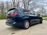 New 2025 Chrysler Pacifica Select image 6