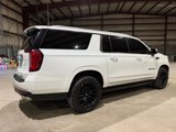 Used 2021 GMC Yukon XL Denali w/ Denali Premium Package image 6