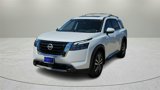 New 2025 Nissan Pathfinder Platinum image 3