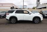 New 2025 Nissan Pathfinder SV image 3