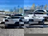 New 2025 Jeep Grand Cherokee Limited w/ Luxury Tech Group II image 2