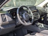 New 2025 Nissan Pathfinder Platinum image 3