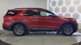 Used 2022 Ford Explorer XLT w/ Equipment Group 202A image 3