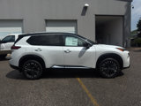 New 2025 Nissan Rogue Platinum image 2