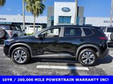 Used 2023 Nissan Rogue SV image 2