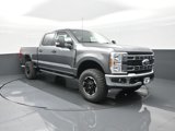 New 2025 Ford F350 XLT image 2